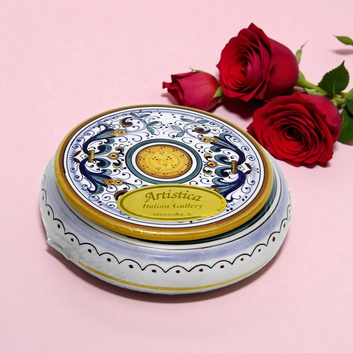 LOVE.ly Deruta Keepsake Round Box with 10 Baci Perugina or 20 ROSSANA Candies - RICCO DERUTA design