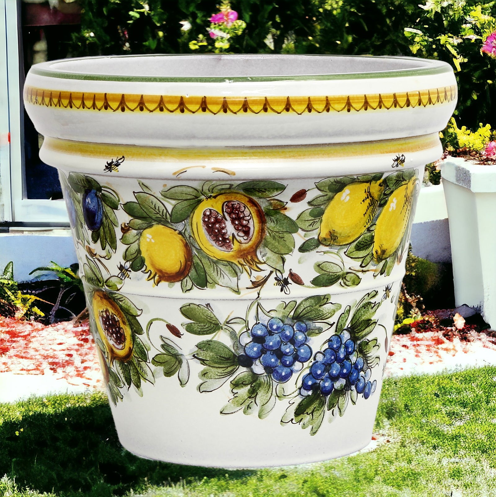 TOSCANA PLANTER: Medium Round Tuscan Limoniera planter/vase 'Conca' - Strong Terracotta indoor/outdoor freeze resistant - FRUTTA FONDO MIELE LIMONI Design