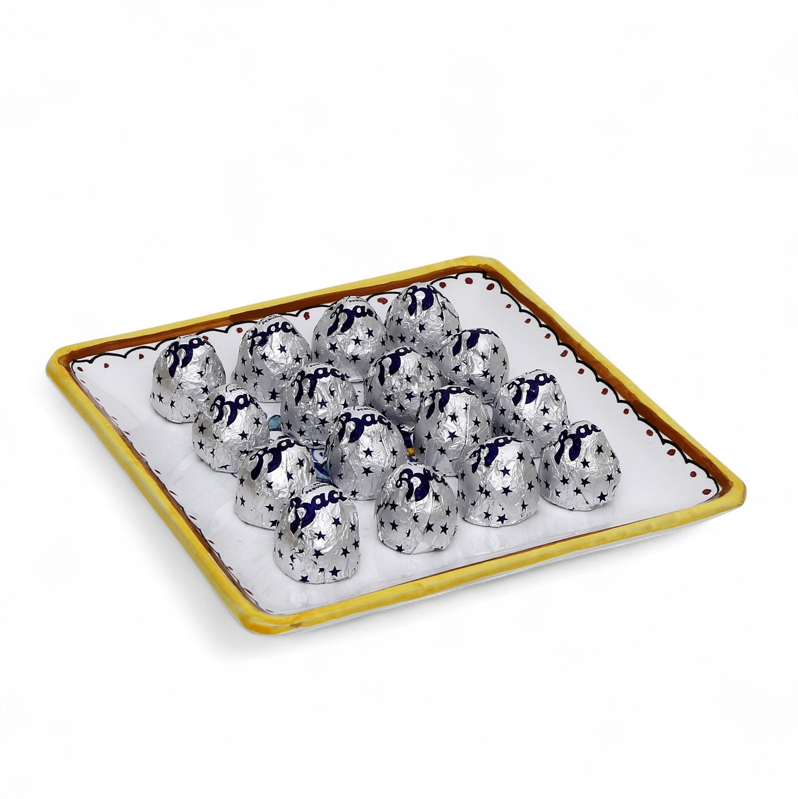 LOVE.ly: Deruta Square Multipurpose Tray with 12 Baci Perugina - RICCO DERUTA design