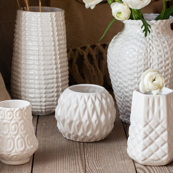 VIETRI: Tessere Round Bud Vase