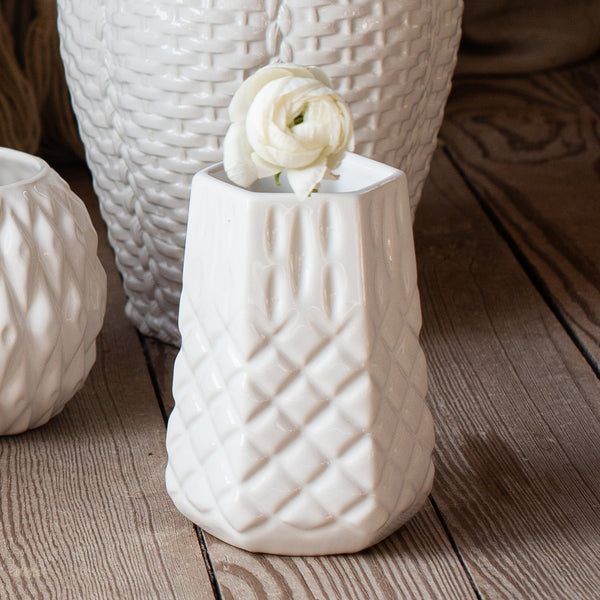 VIETRI: Tessere Hexagonal Bud Vase