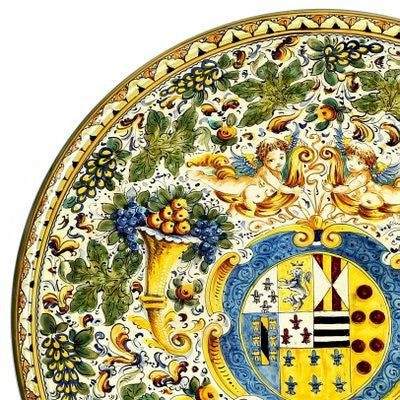 MAJOLICA CORNUCOPIA: Extra large wall plate with crest (28D) - tops-selection.shop
