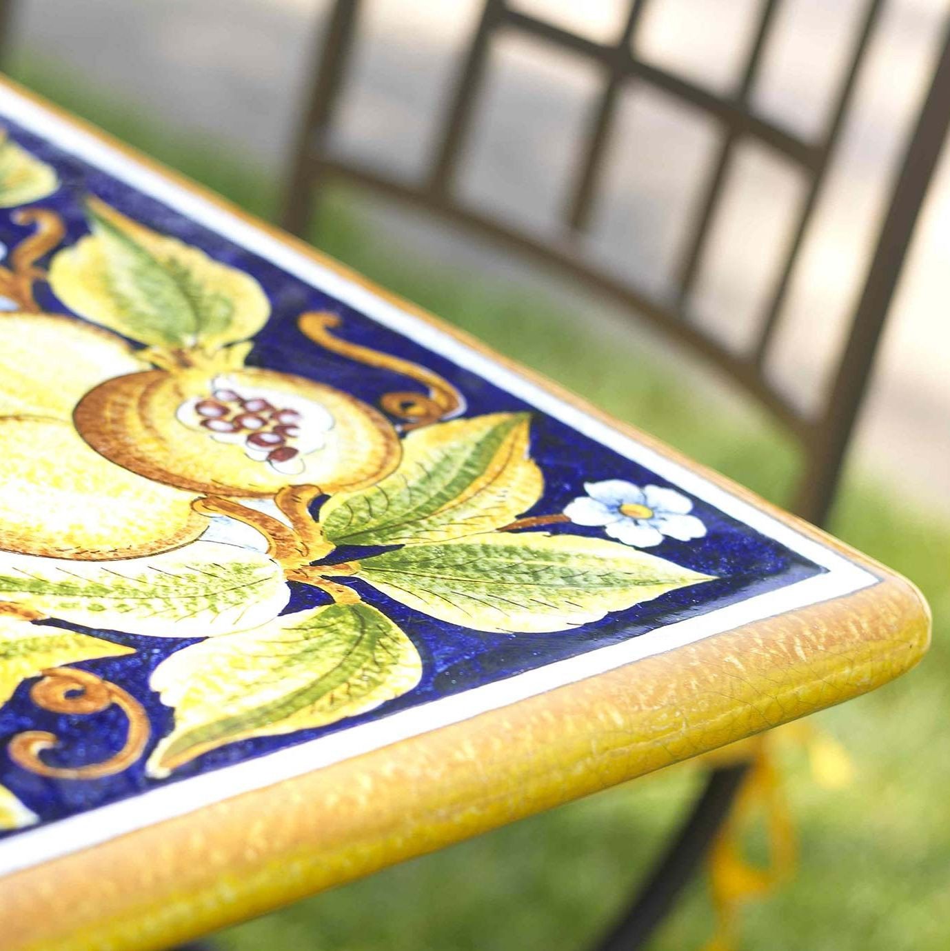 CERAMIC STONE TABLE + IRON BASE: PESCARA Design - Hand Painted in Deruta, Italy. - tops-selection.shop